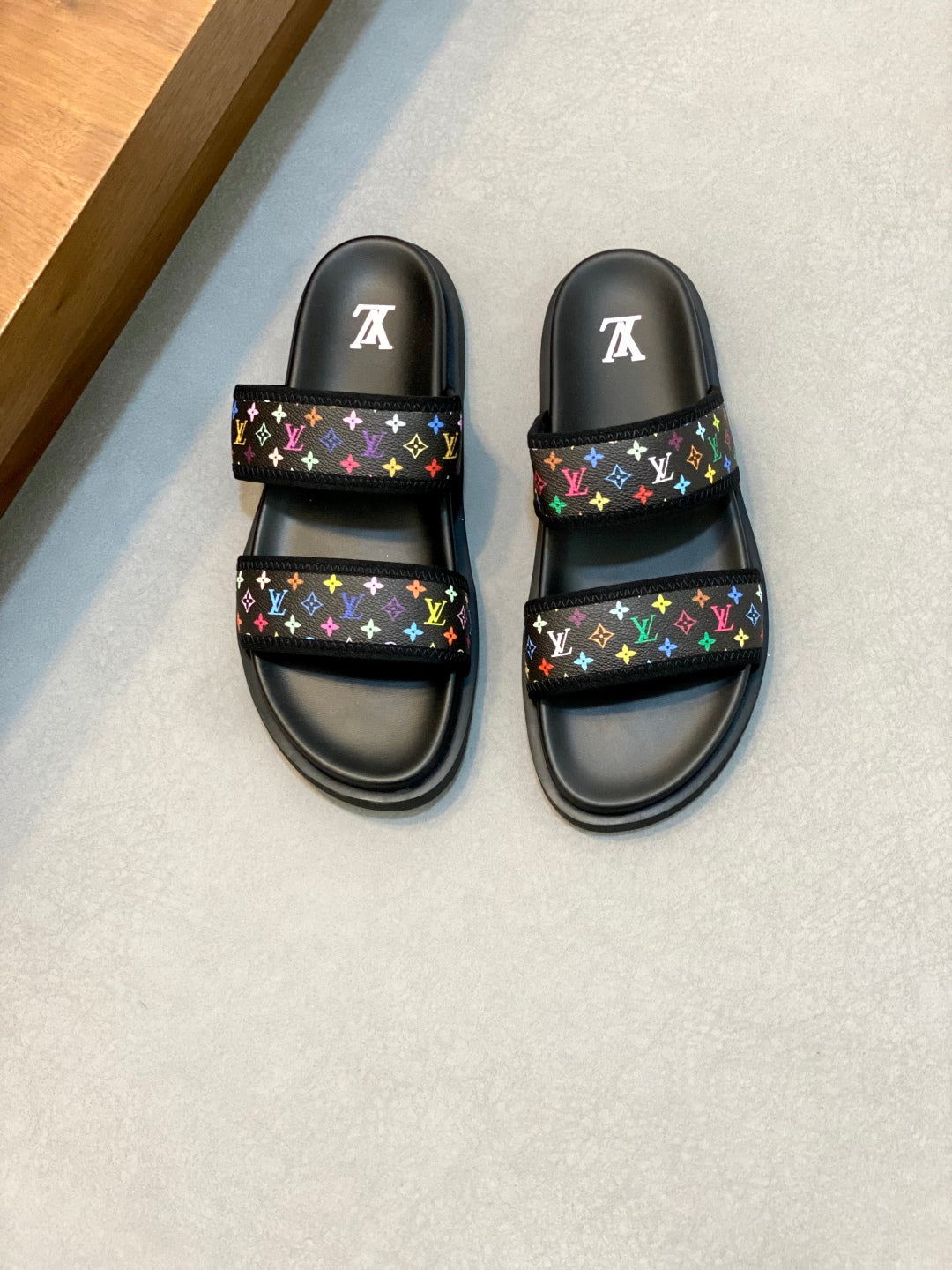 LuxluxHouse Best Quality Sandals Louis Vuitton