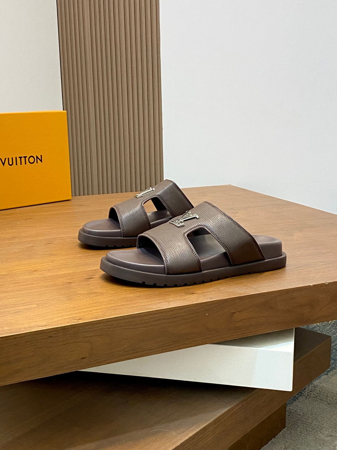 LuxluxHouse Best Quality Sandals Louis Vuitton