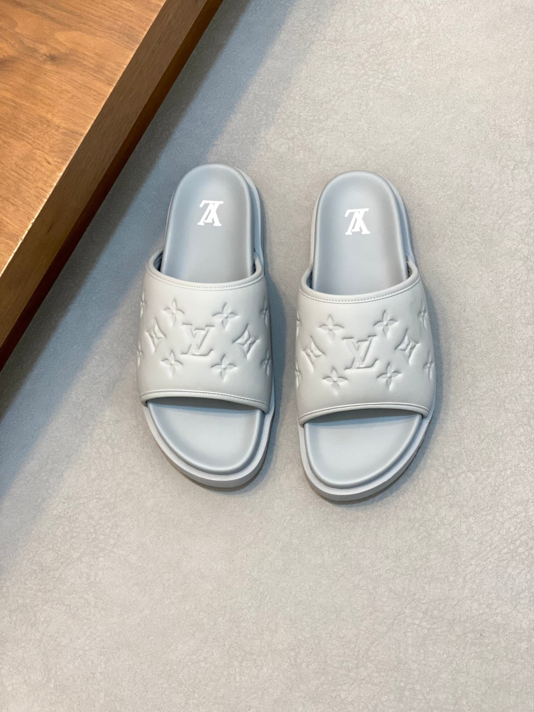 LuxluxHouse Best Quality Sandals Louis Vuitton