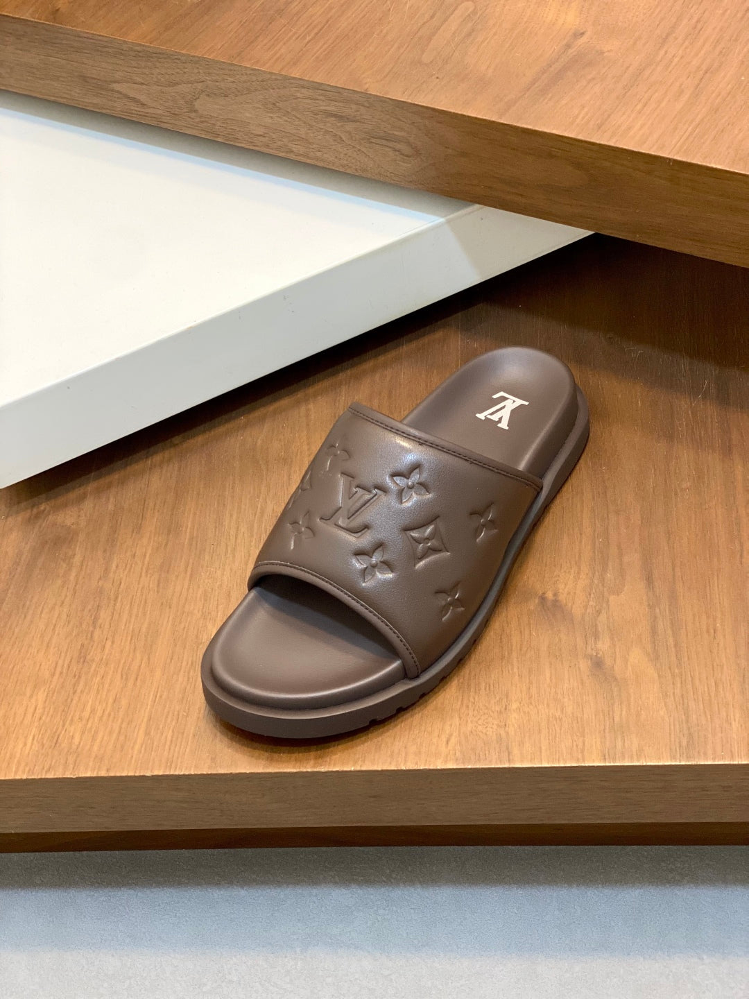 LuxluxHouse Best Quality Sandals Louis Vuitton