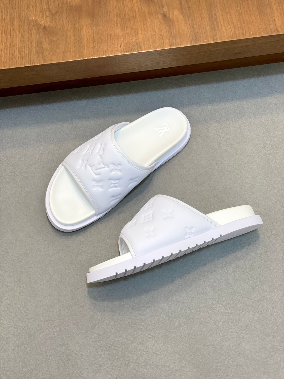 LuxluxHouse Best Quality Sandals Louis Vuitton
