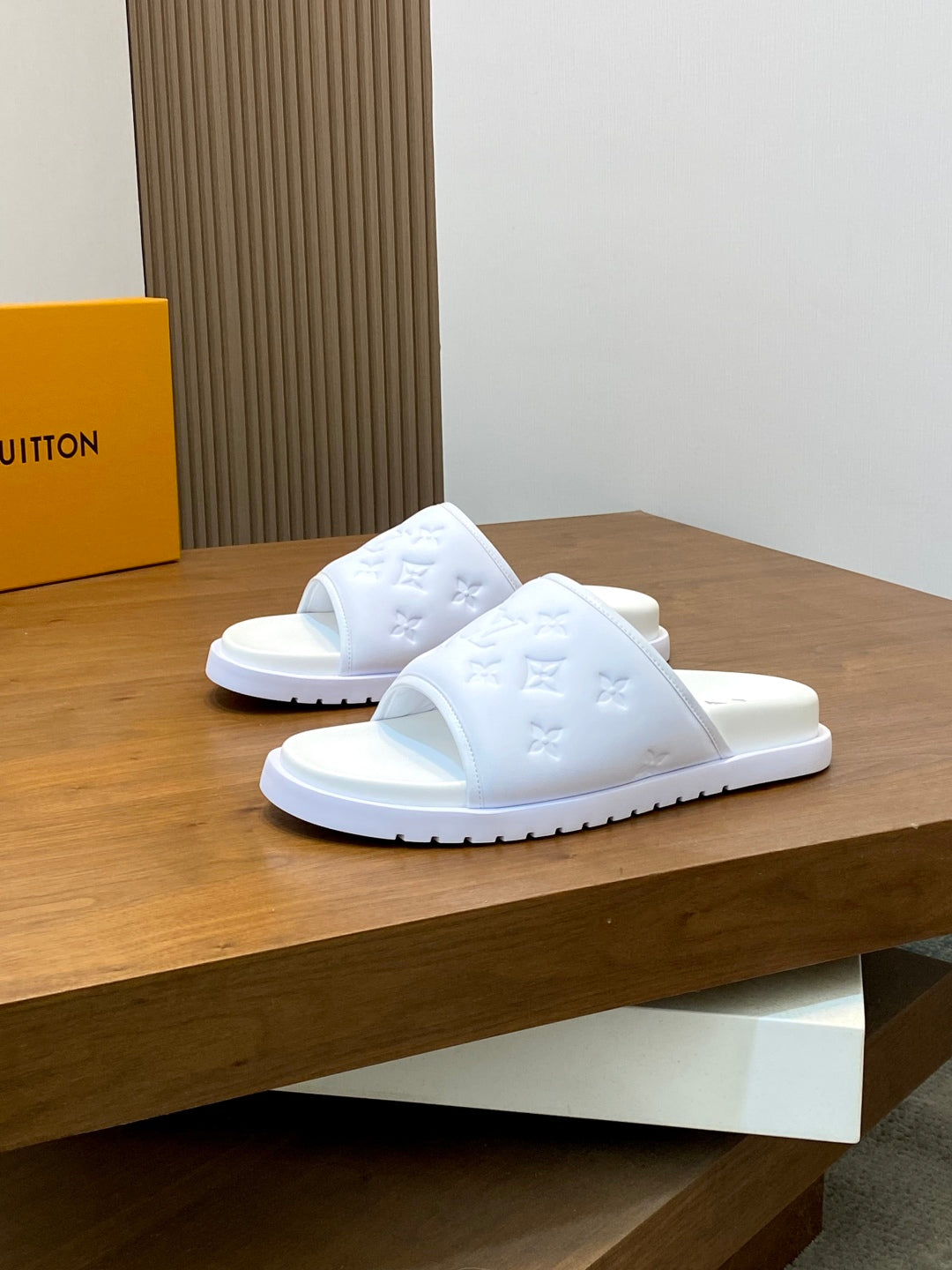 LuxluxHouse Best Quality Sandals Louis Vuitton