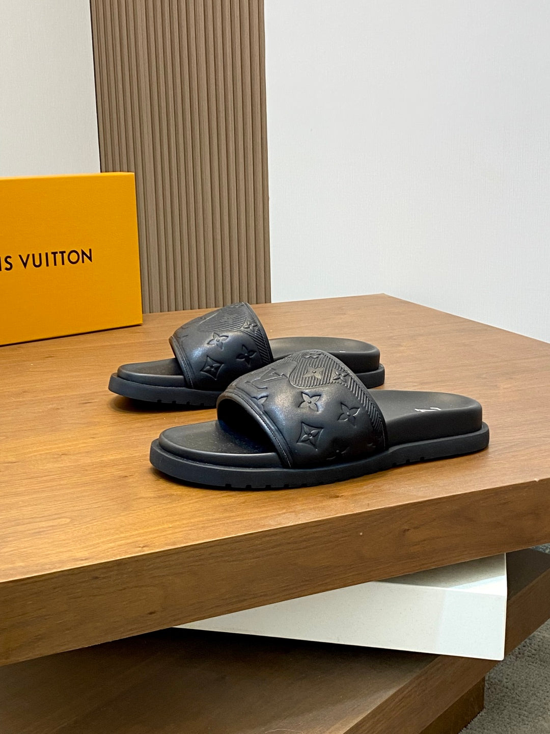 LuxluxHouse Best Quality Sandals Louis Vuitton