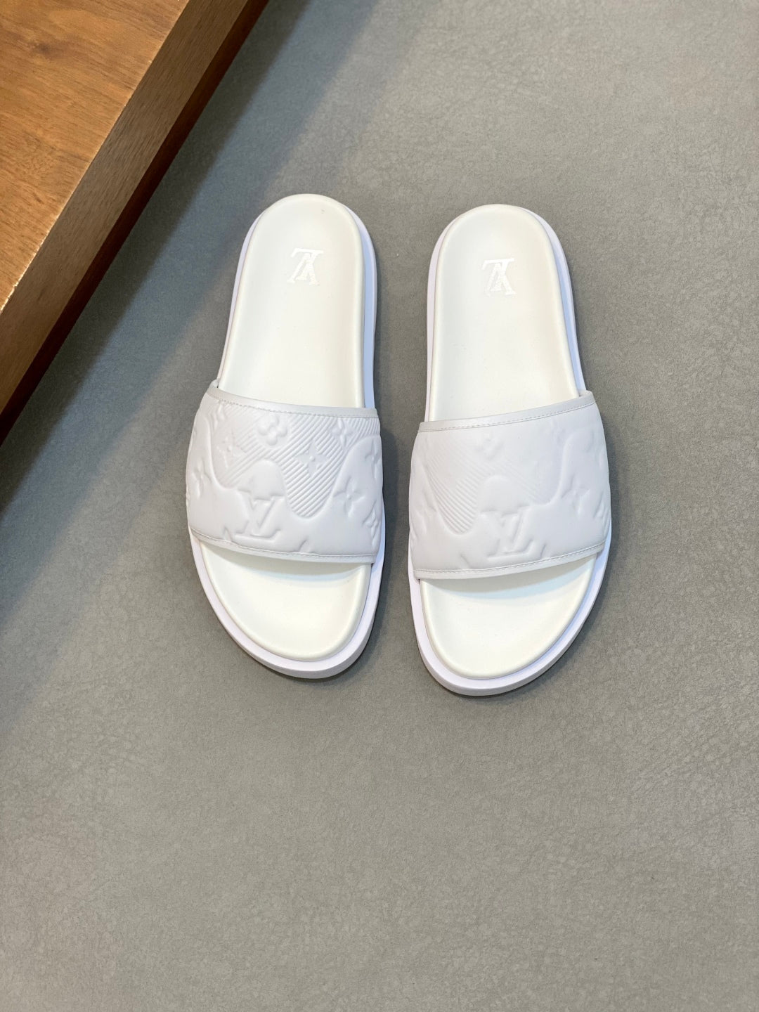 LuxluxHouse Best Quality Sandals Louis Vuitton