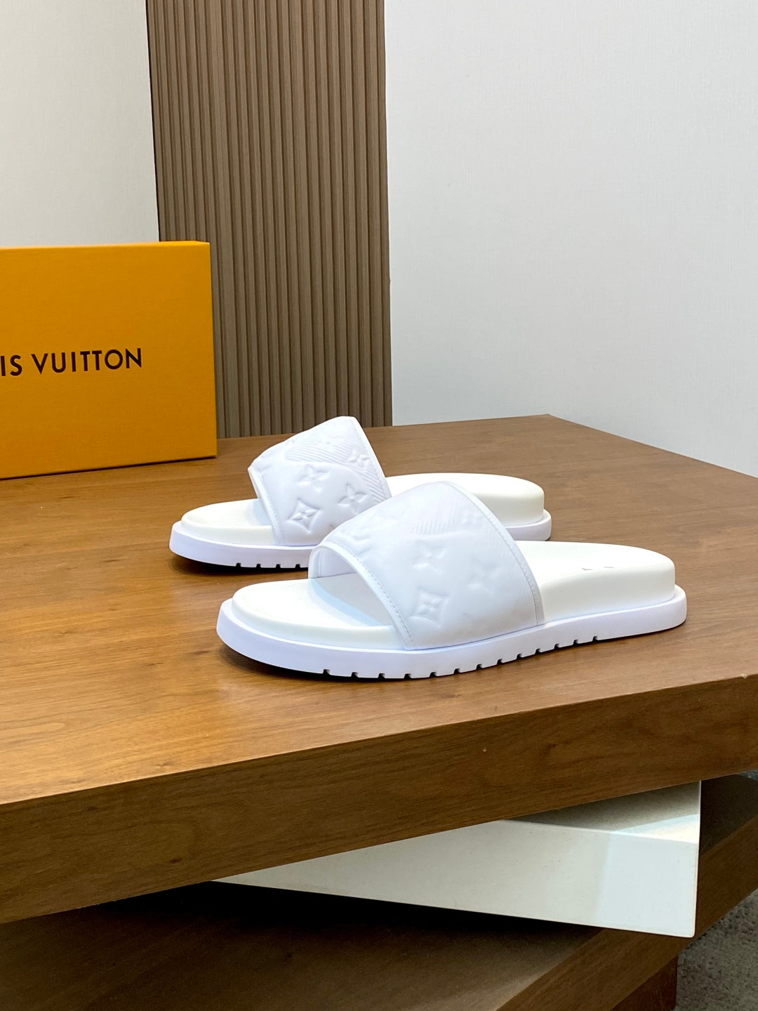 LuxluxHouse Best Quality Sandals Louis Vuitton