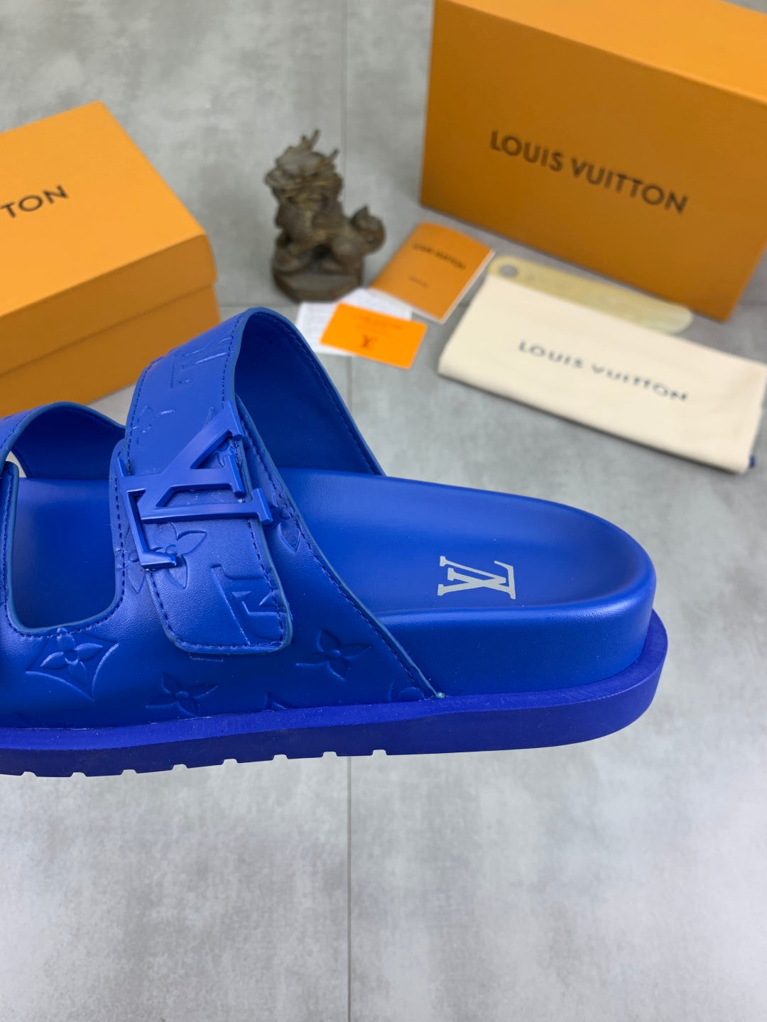 LuxluxHouse Best Quality Sandals Louis Vuitton