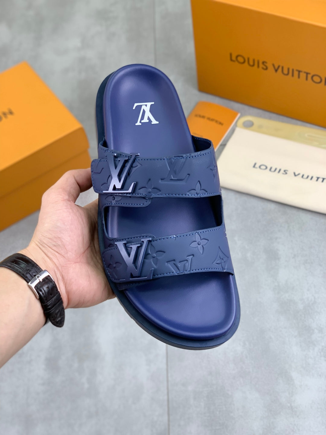 LuxluxHouse Best Quality Sandals Louis Vuitton