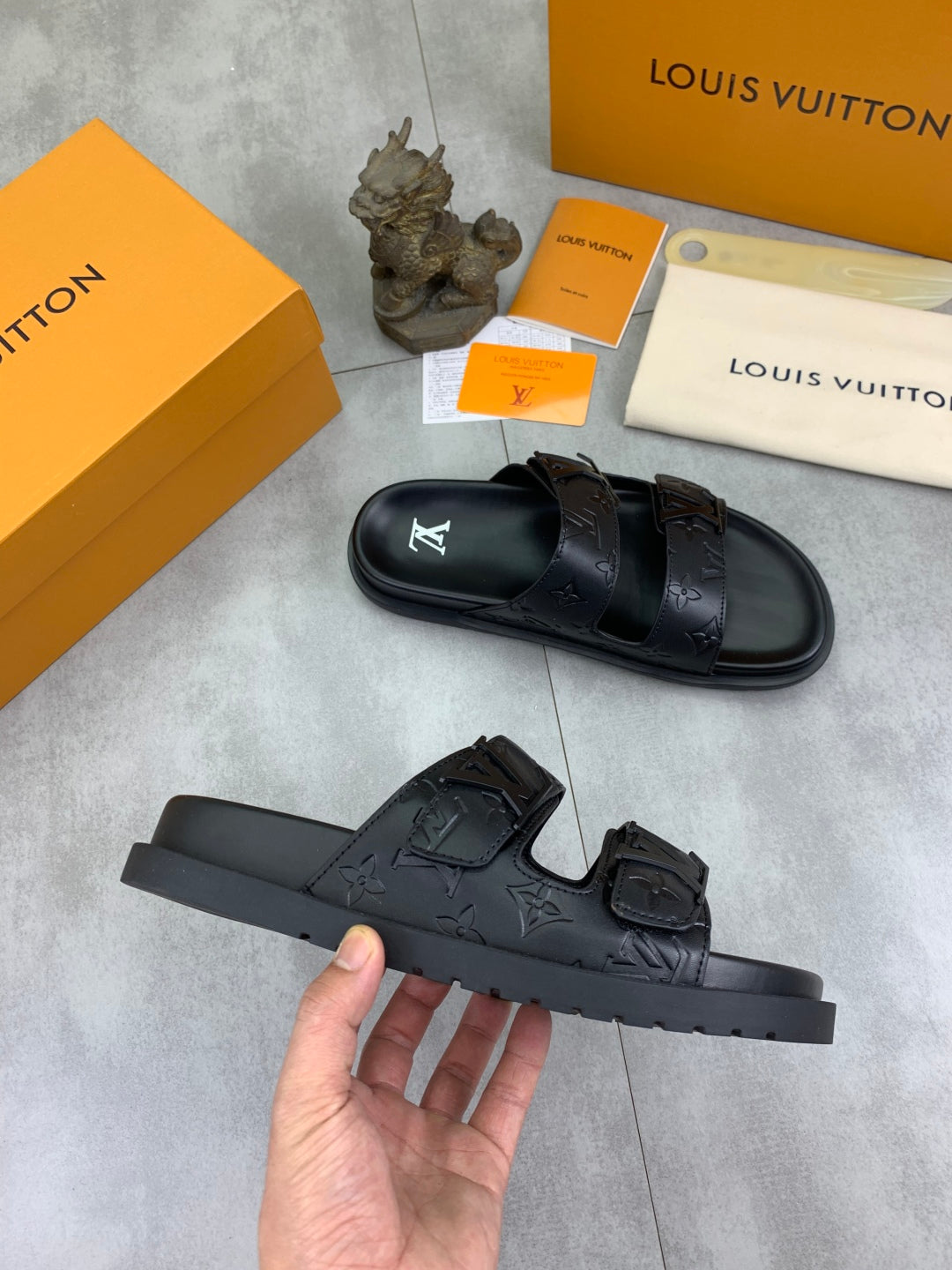 LuxluxHouse Best Quality Sandals Louis Vuitton