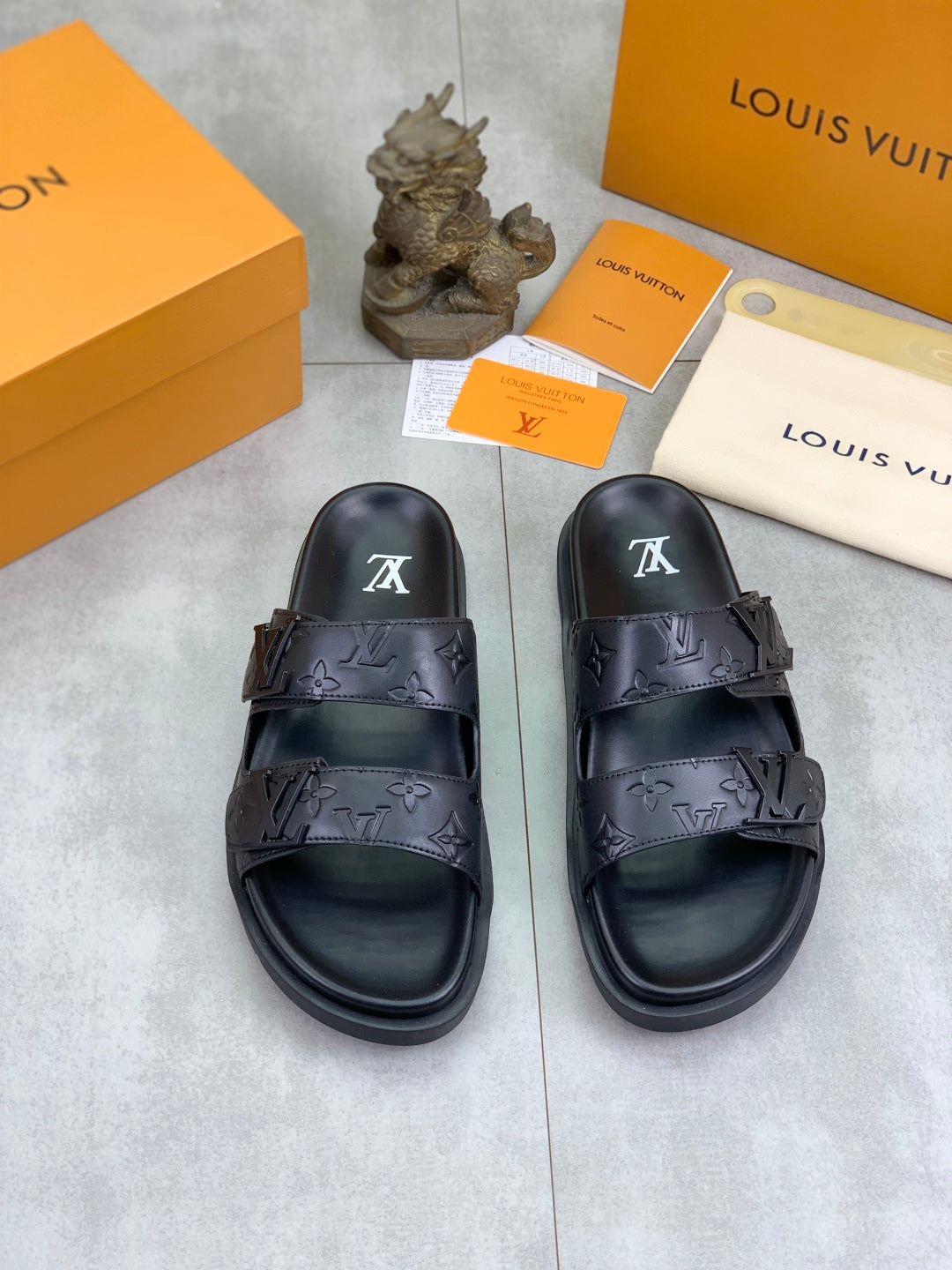 LuxluxHouse Best Quality Sandals Louis Vuitton
