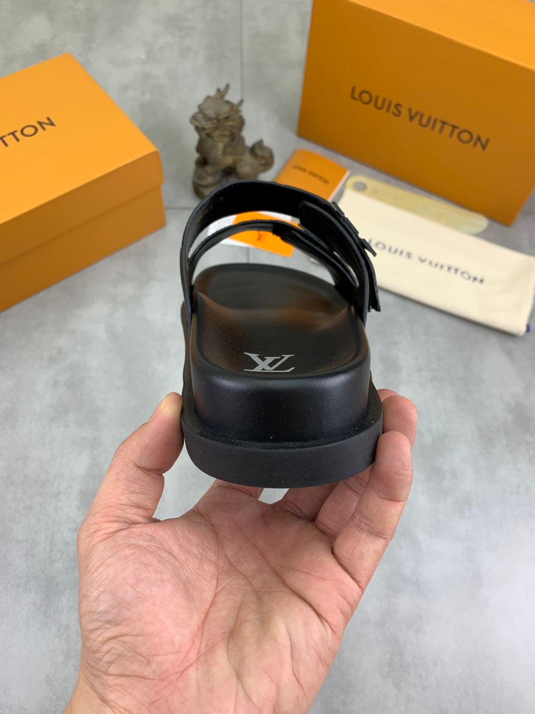 LuxluxHouse Best Quality Sandals Louis Vuitton