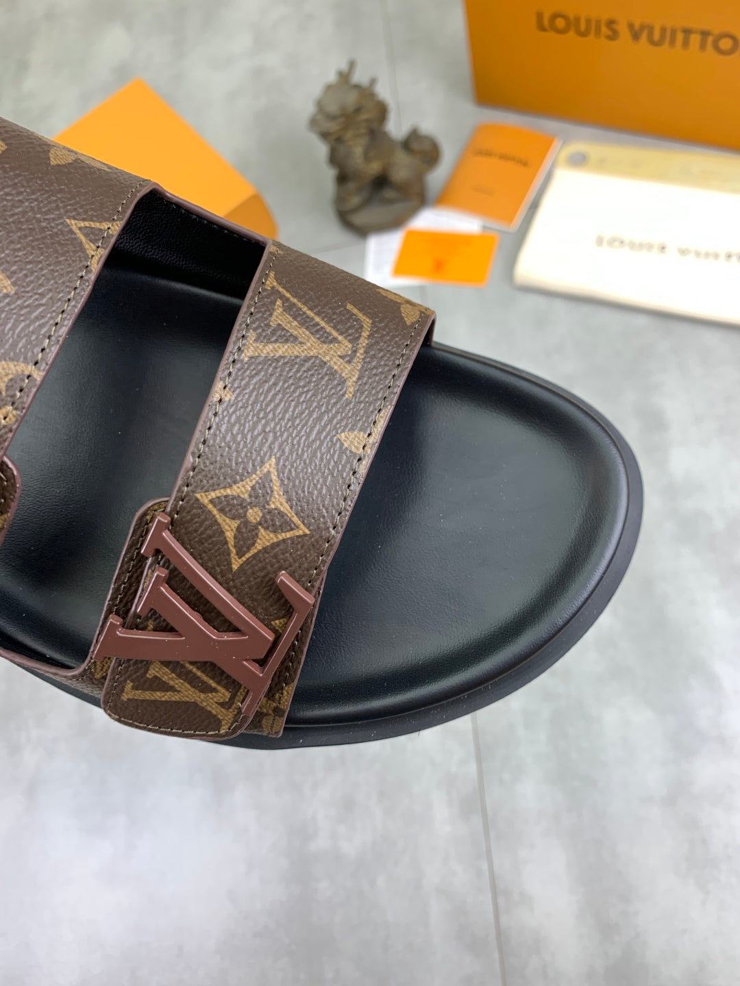 LuxluxHouse Best Quality Sandals Louis Vuitton
