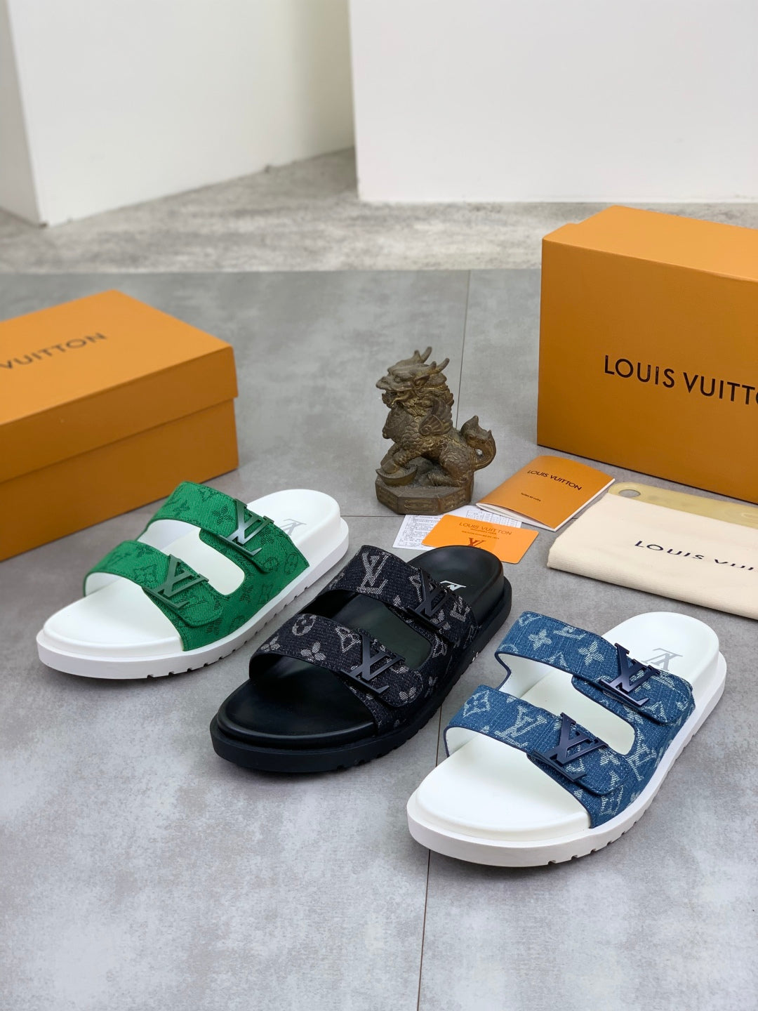 LuxluxHouse Best Quality Sandals Louis Vuitton