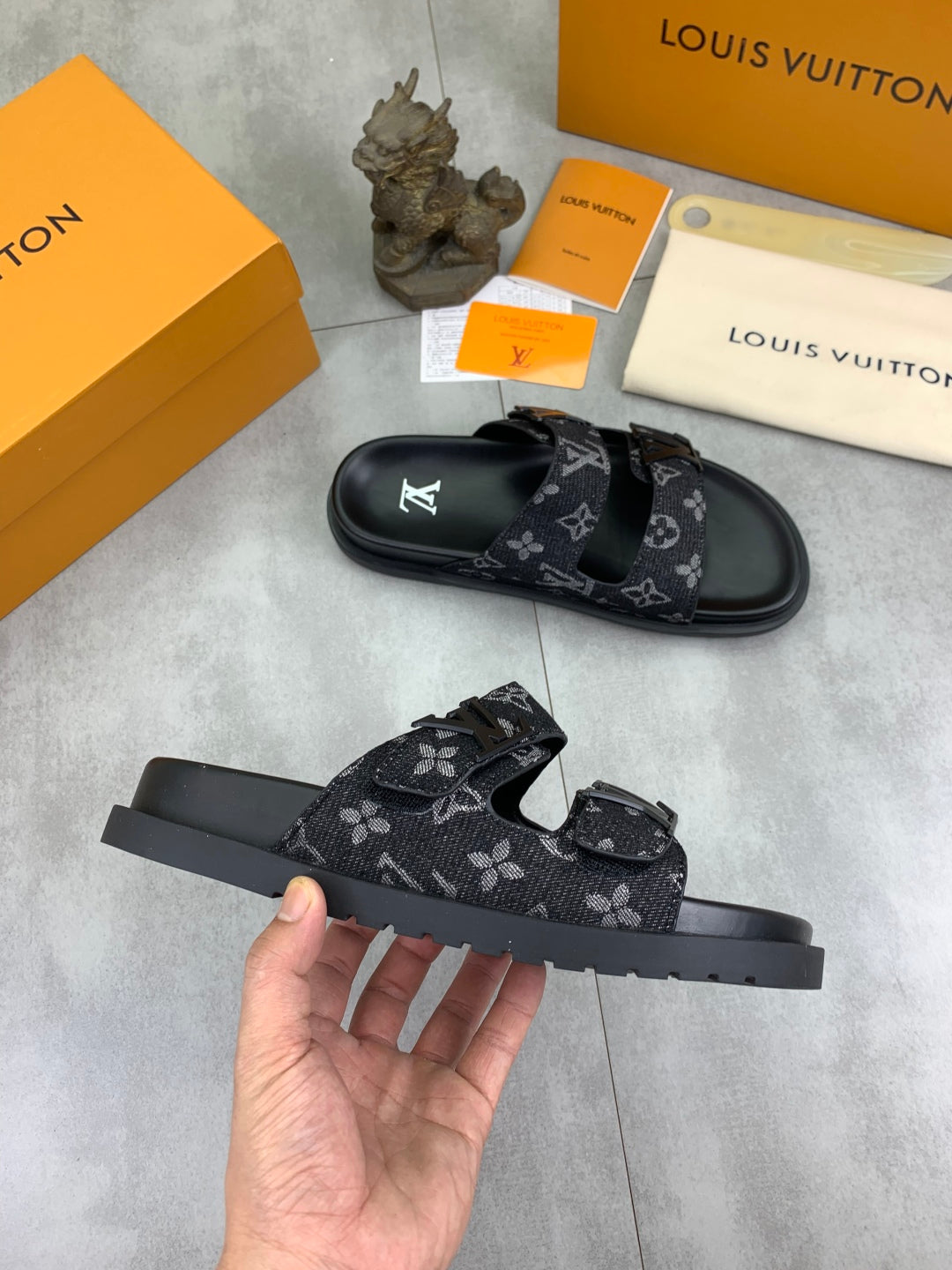 LuxluxHouse Best Quality Sandals Louis Vuitton