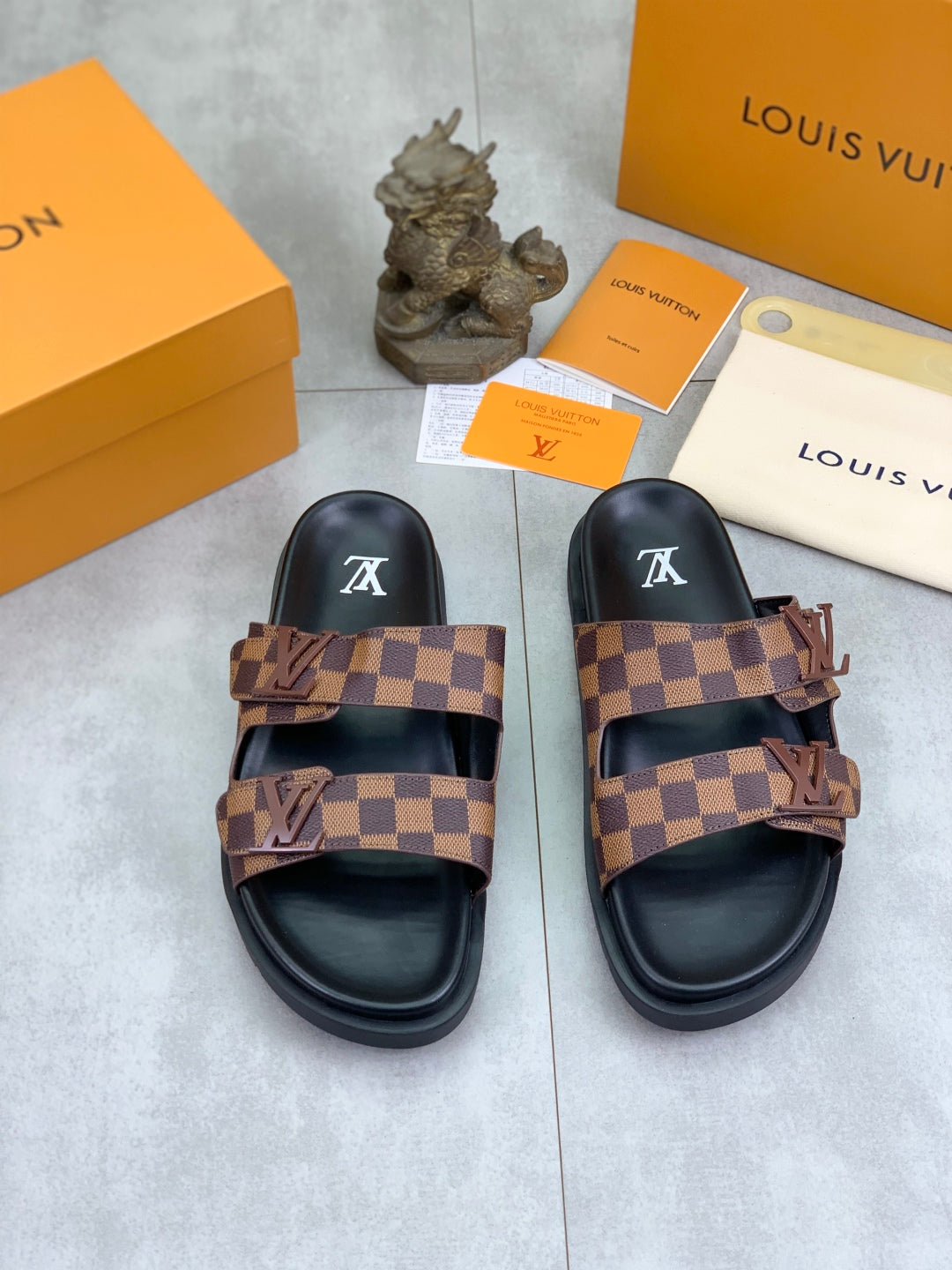 LuxluxHouse Best Quality Sandals Louis Vuitton