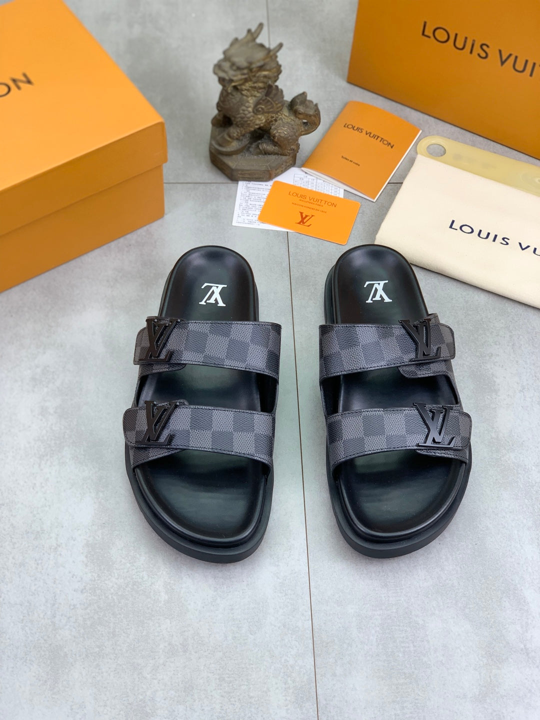 LuxluxHouse Best Quality Sandals Louis Vuitton