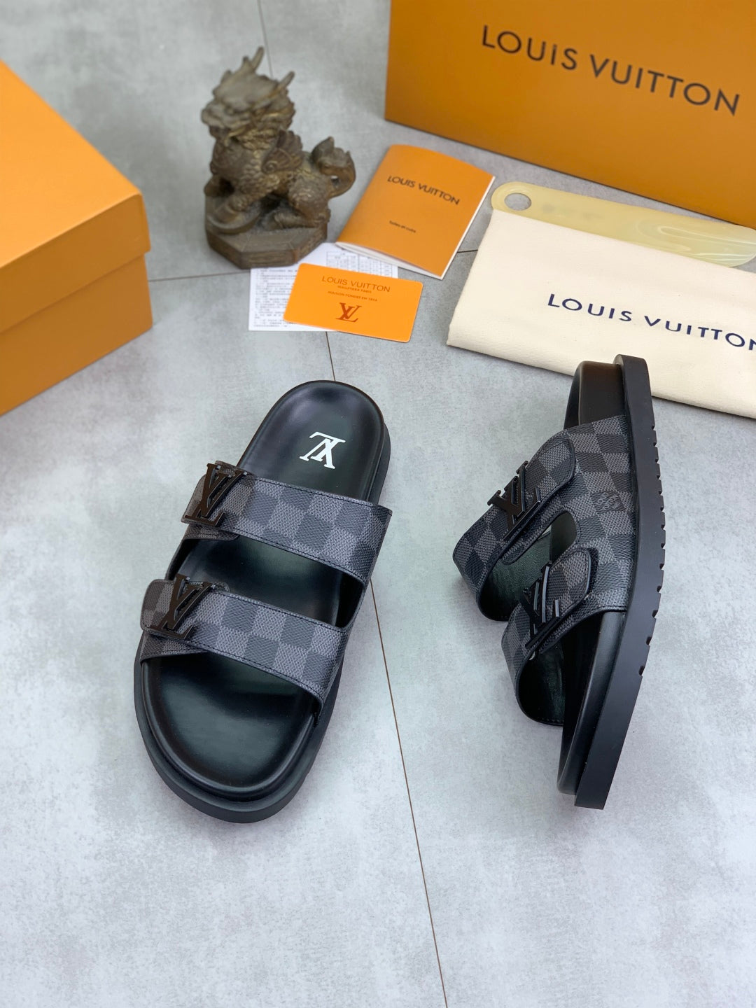 LuxluxHouse Best Quality Sandals Louis Vuitton