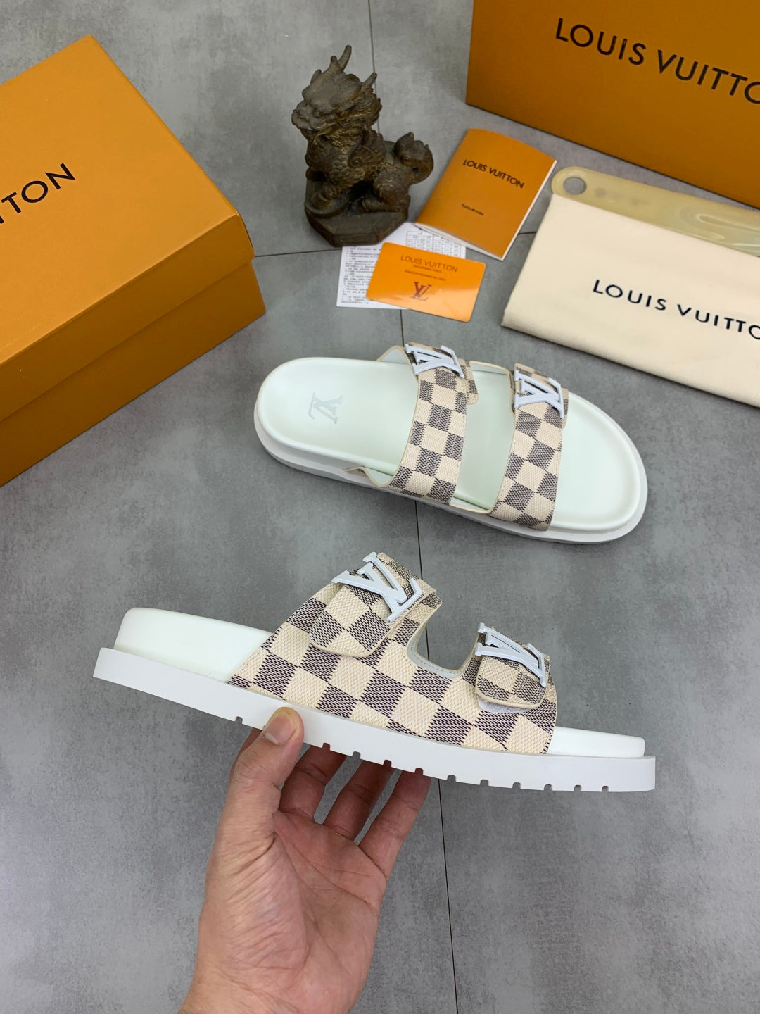 LuxluxHouse Best Quality Sandals Louis Vuitton