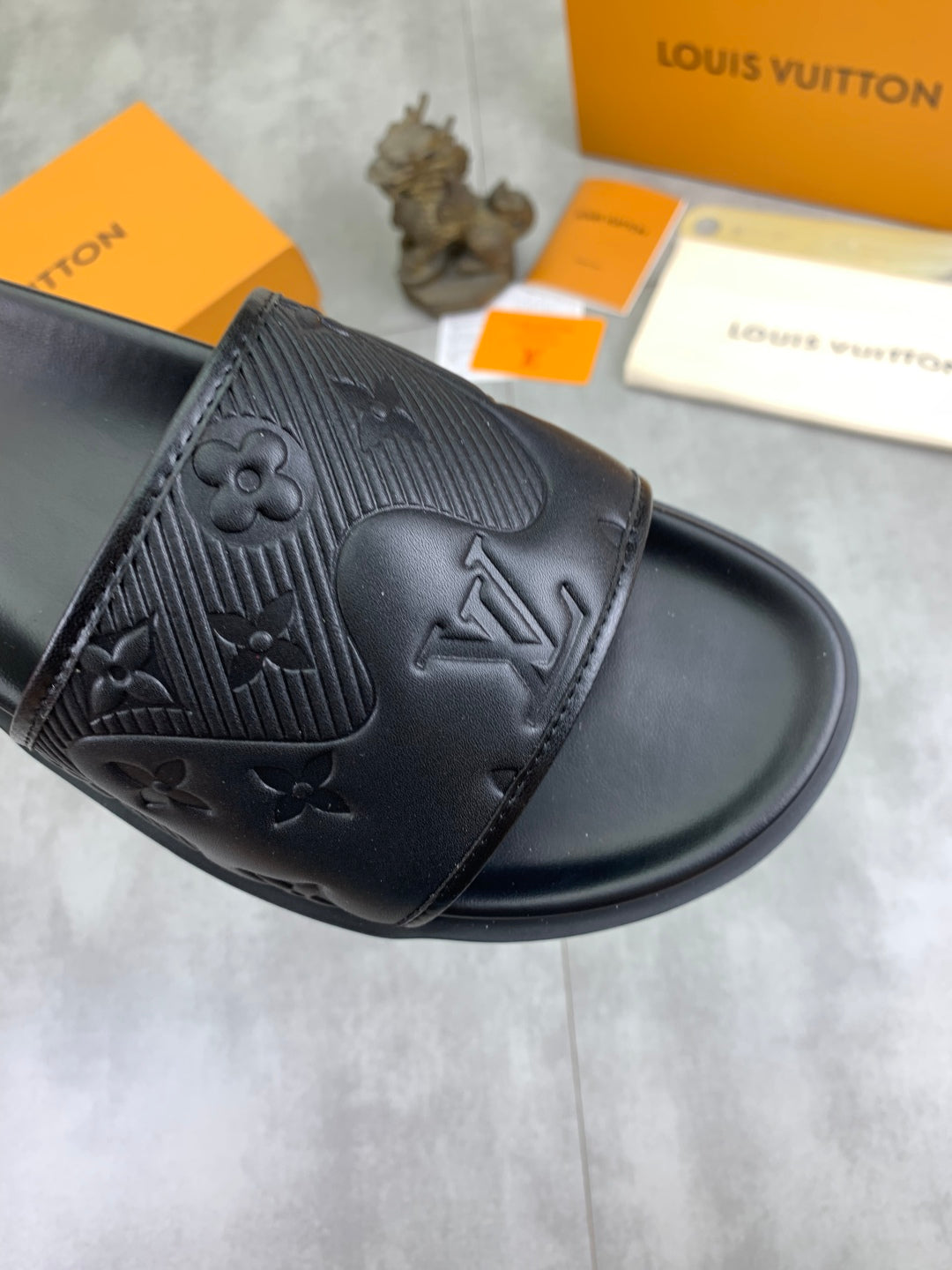 LuxluxHouse Best Quality Sandals Louis Vuitton