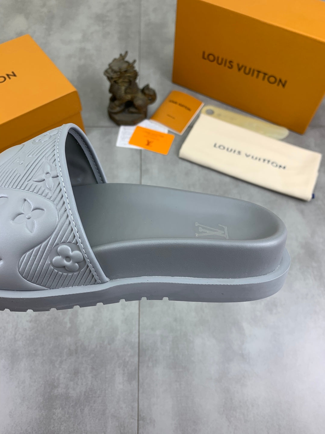 LuxluxHouse Best Quality Sandals Louis Vuitton
