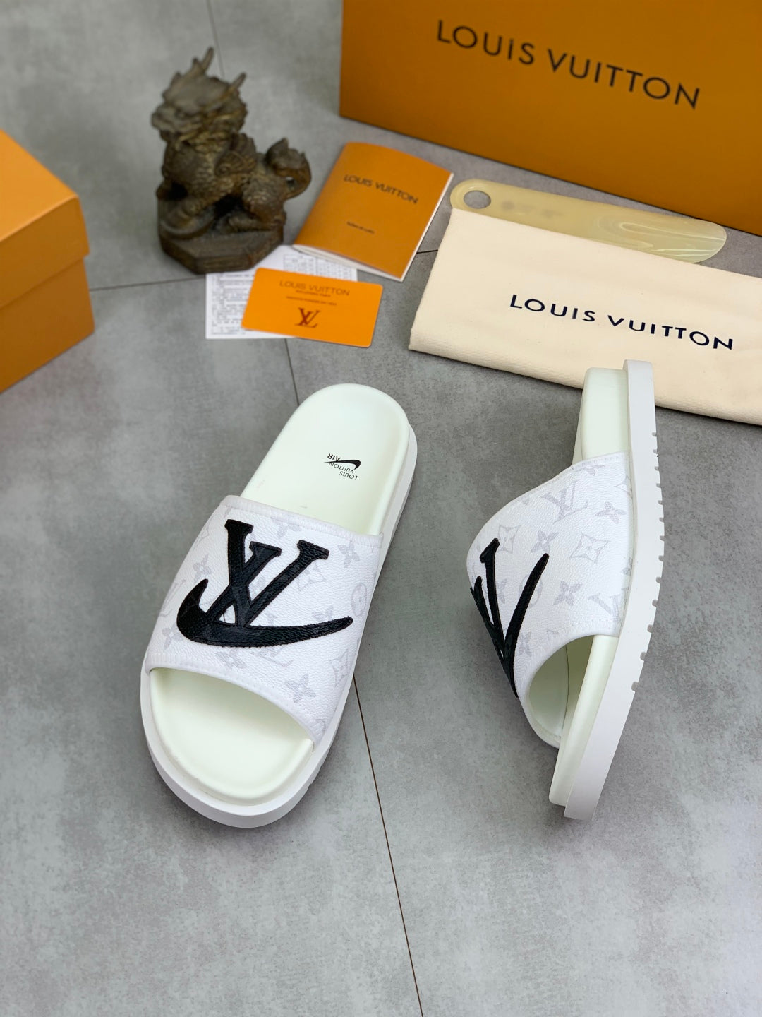 LuxluxHouse Best Quality Sandals Louis Vuitton