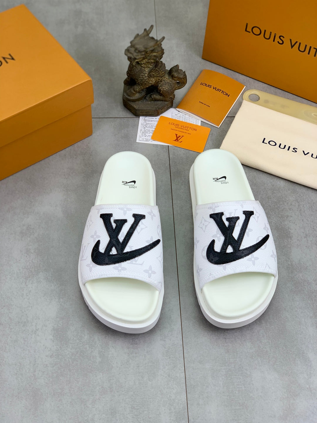 LuxluxHouse Best Quality Sandals Louis Vuitton