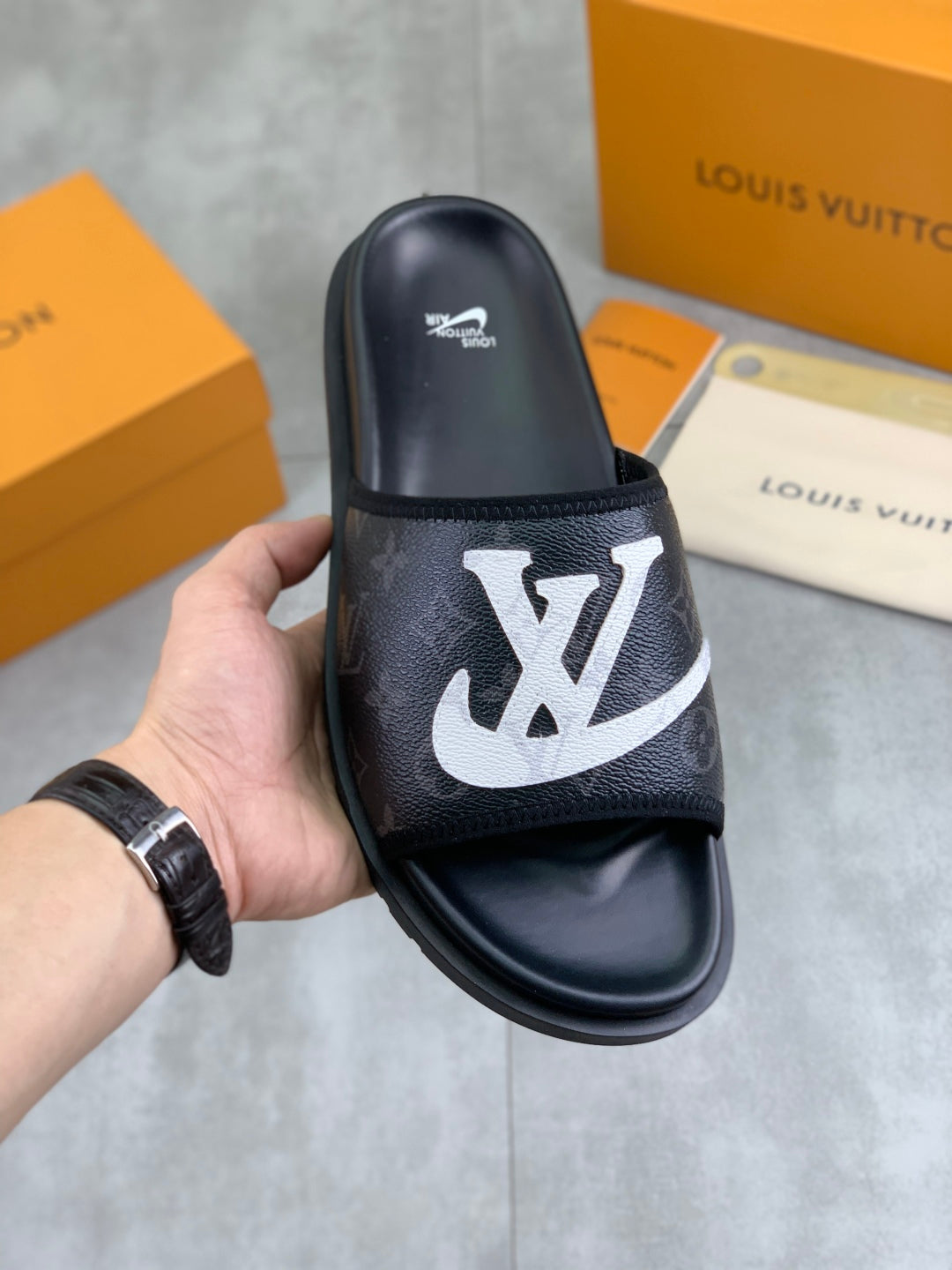 LuxluxHouse Best Quality Sandals Louis Vuitton
