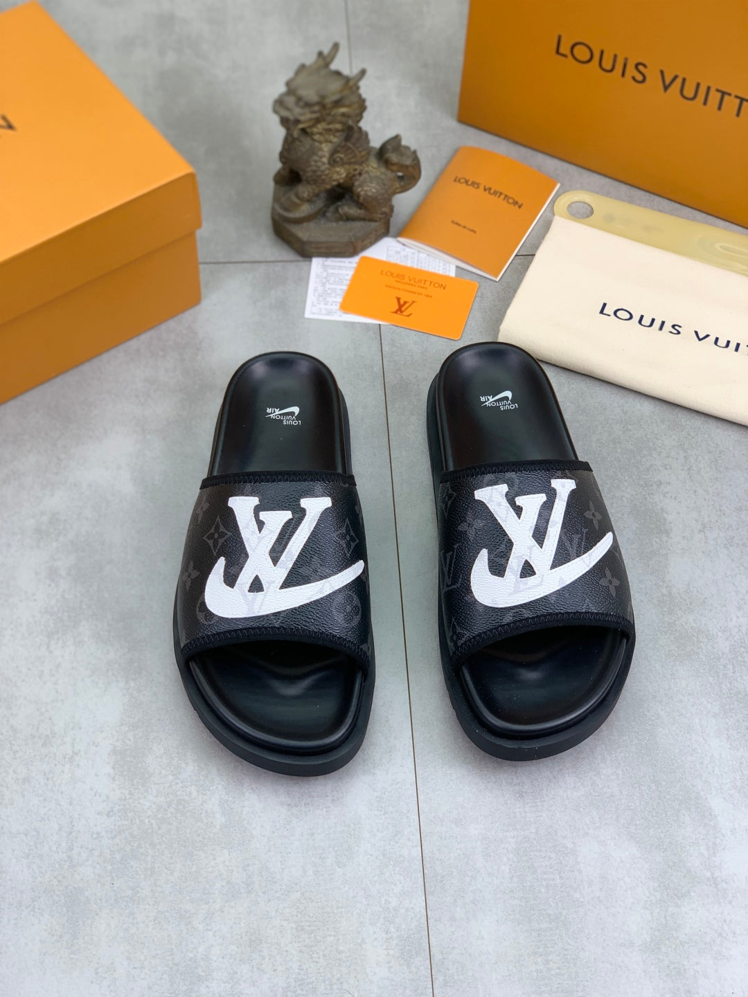 LuxluxHouse Best Quality Sandals Louis Vuitton