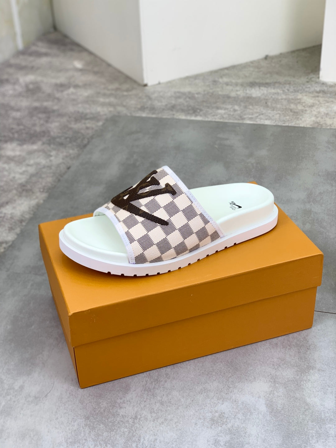 LuxluxHouse Best Quality Sandals Louis Vuitton
