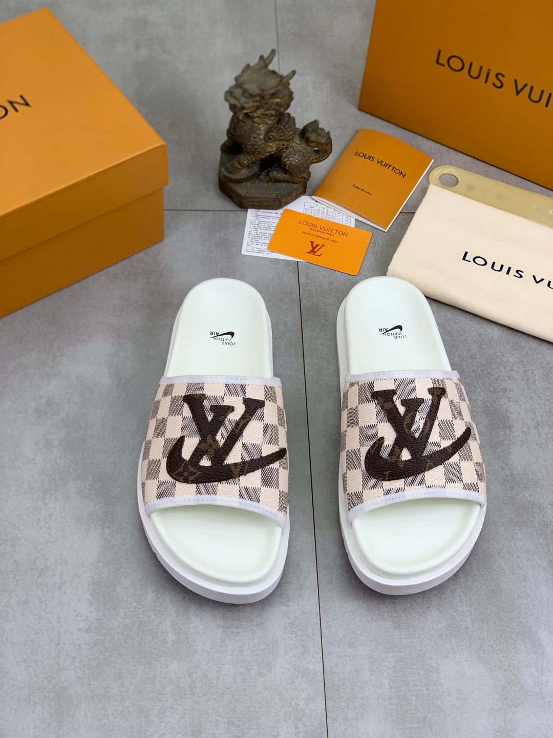LuxluxHouse Best Quality Sandals Louis Vuitton