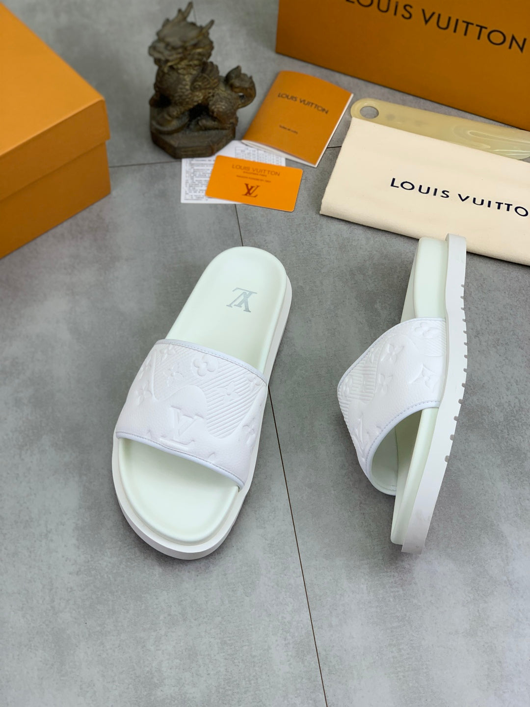 LuxluxHouse Best Quality Sandals Louis Vuitton