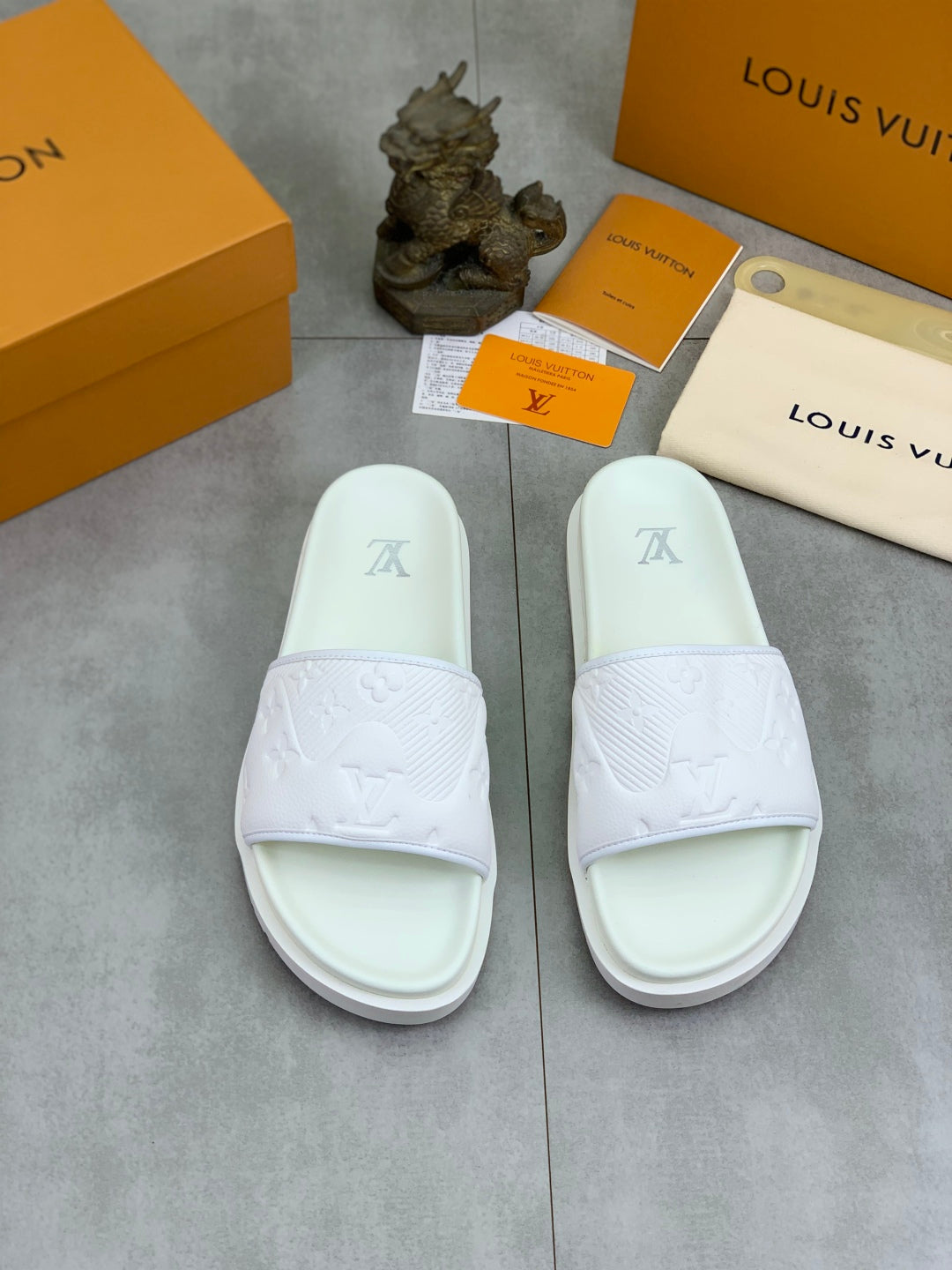 LuxluxHouse Best Quality Sandals Louis Vuitton