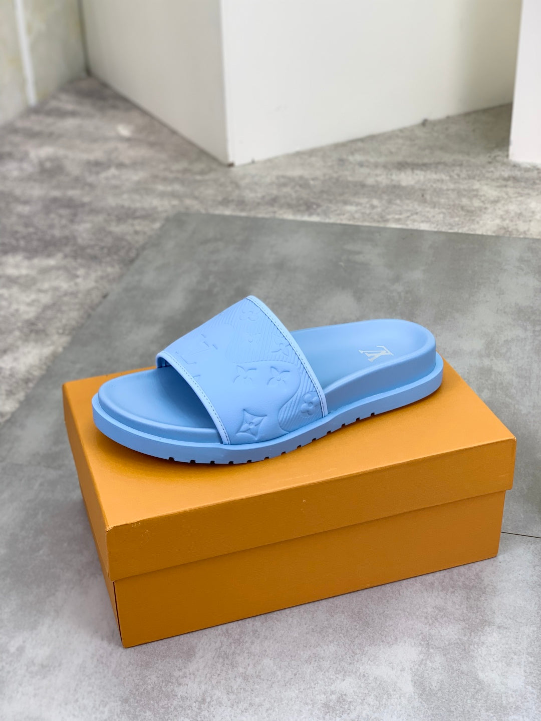 LuxluxHouse Best Quality Sandals Louis Vuitton