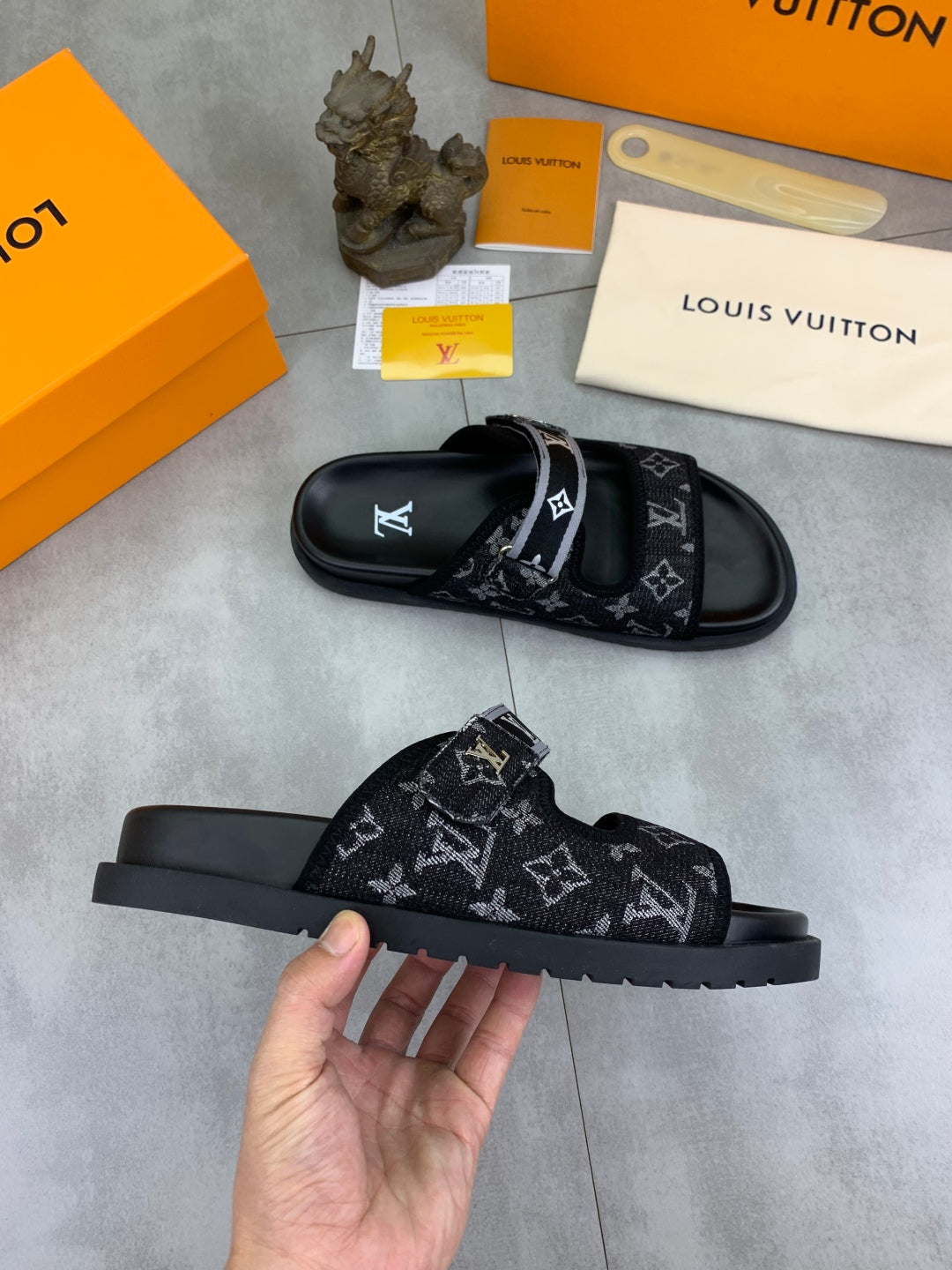 LuxluxHouse Best Quality Sandals Louis Vuitton