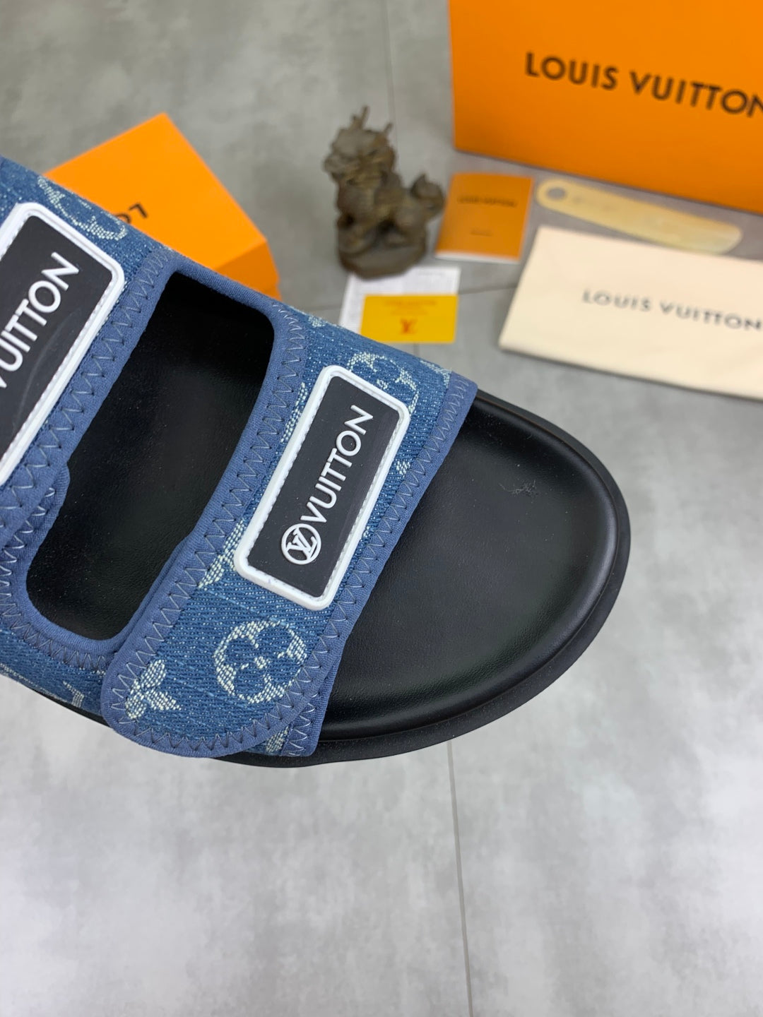 LuxluxHouse Best Quality Sandals Louis Vuitton