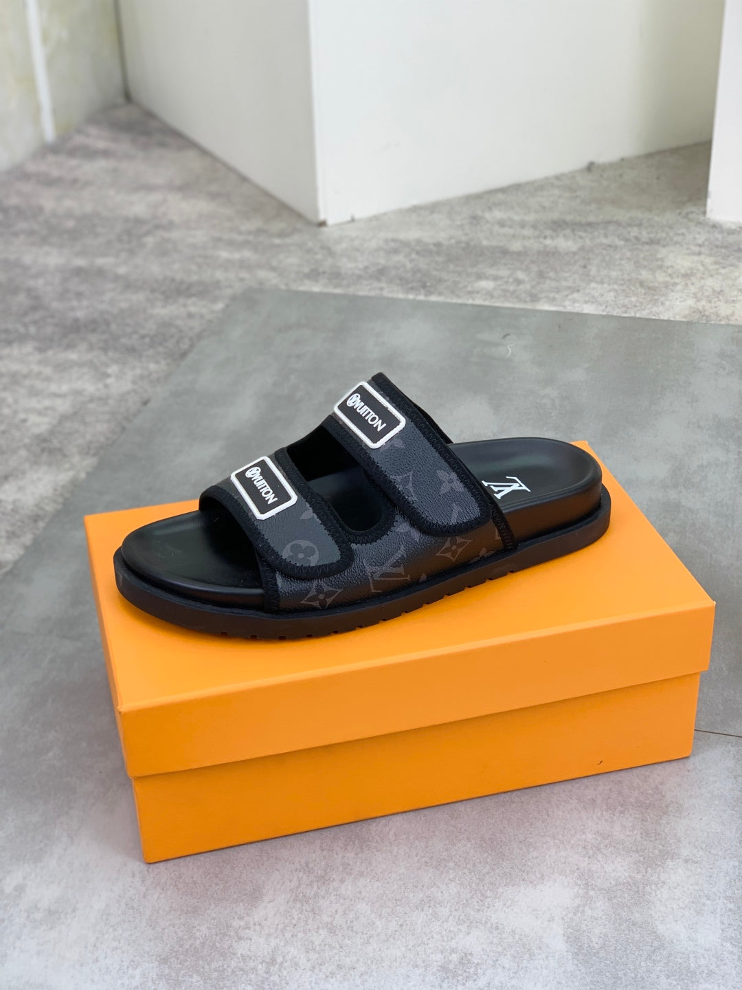 LuxluxHouse Best Quality Sandals Louis Vuitton