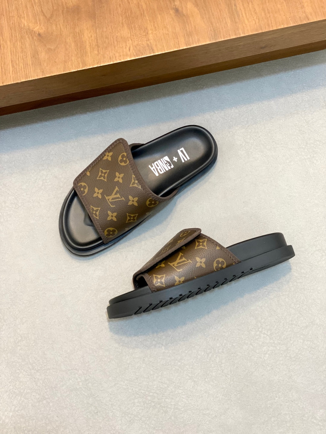 LuxluxHouse Best Quality Sandals Louis Vuitton