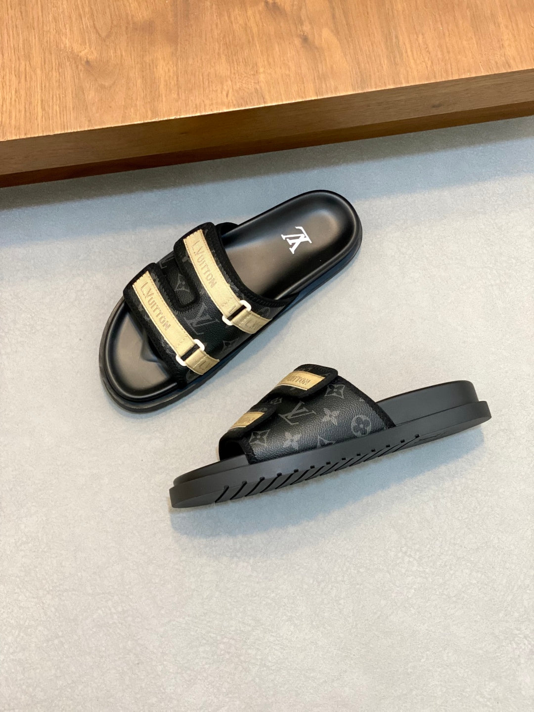 LuxluxHouse Best Quality Sandals Louis Vuitton