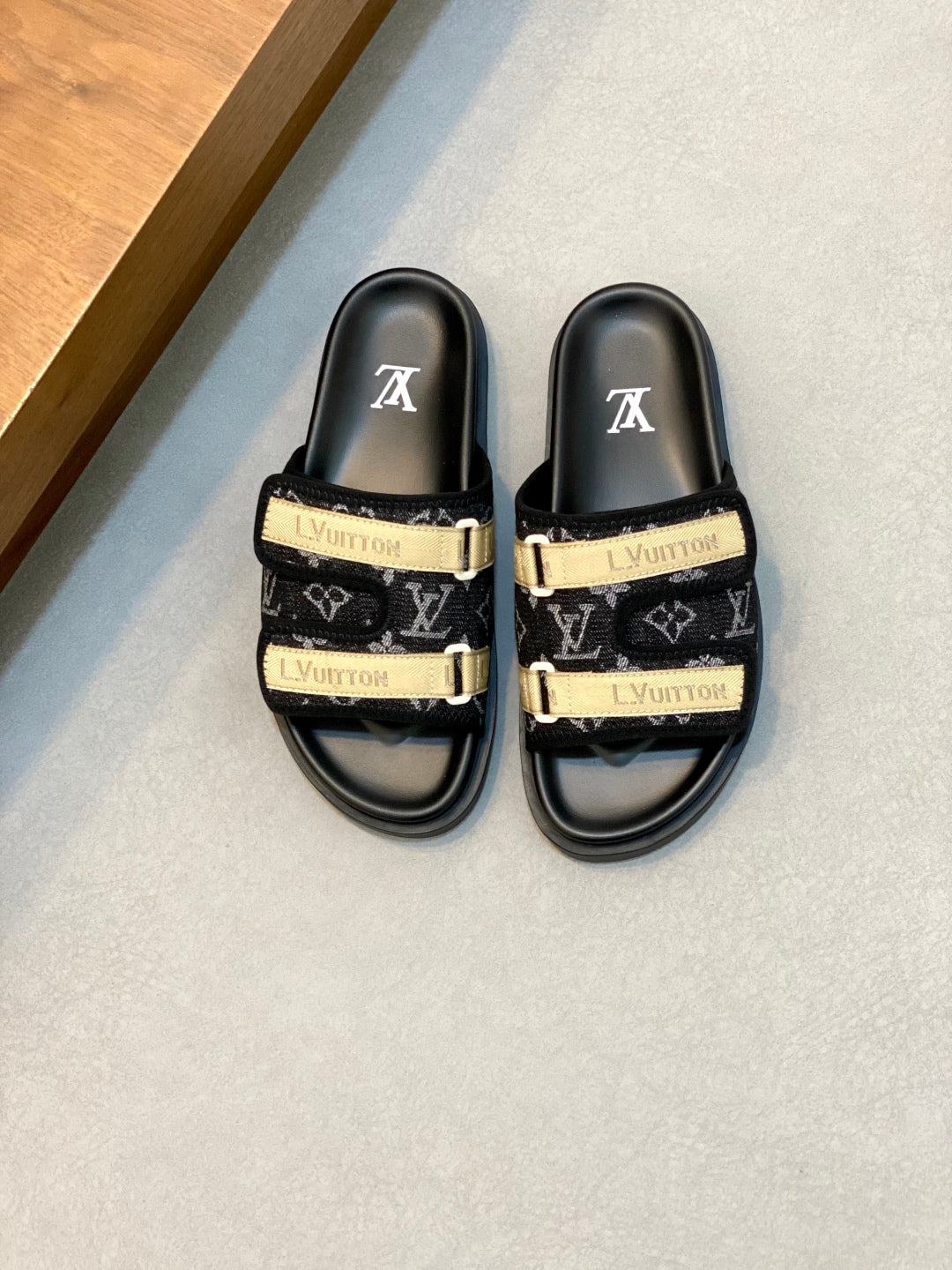 LuxluxHouse Best Quality Sandals Louis Vuitton