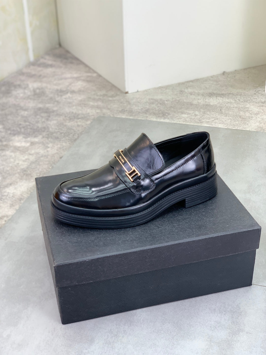 LuxluxHouse Best Quality Shoes Prada