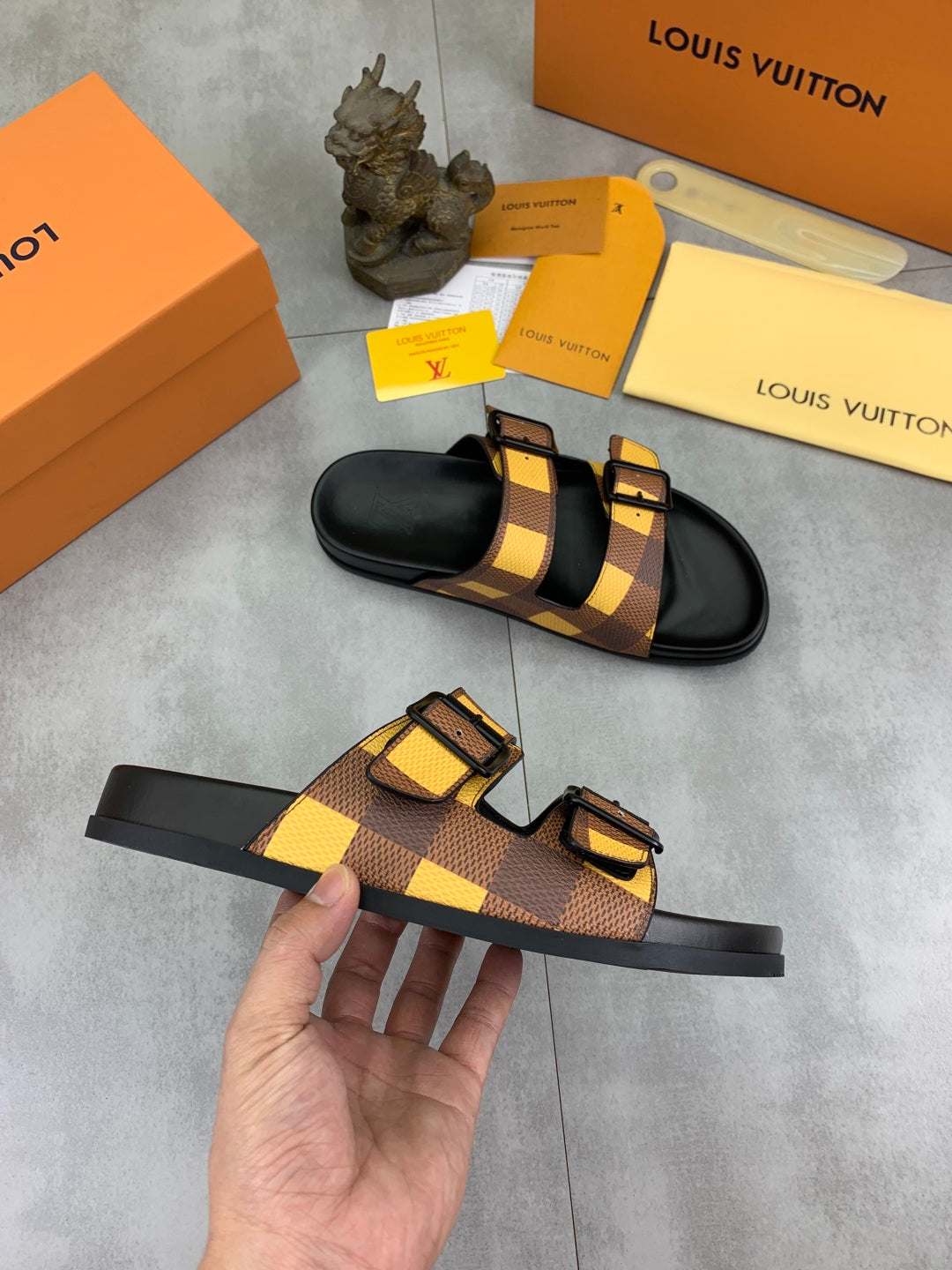 LuxluxHouse Best Quality Sandals Louis Vuitton