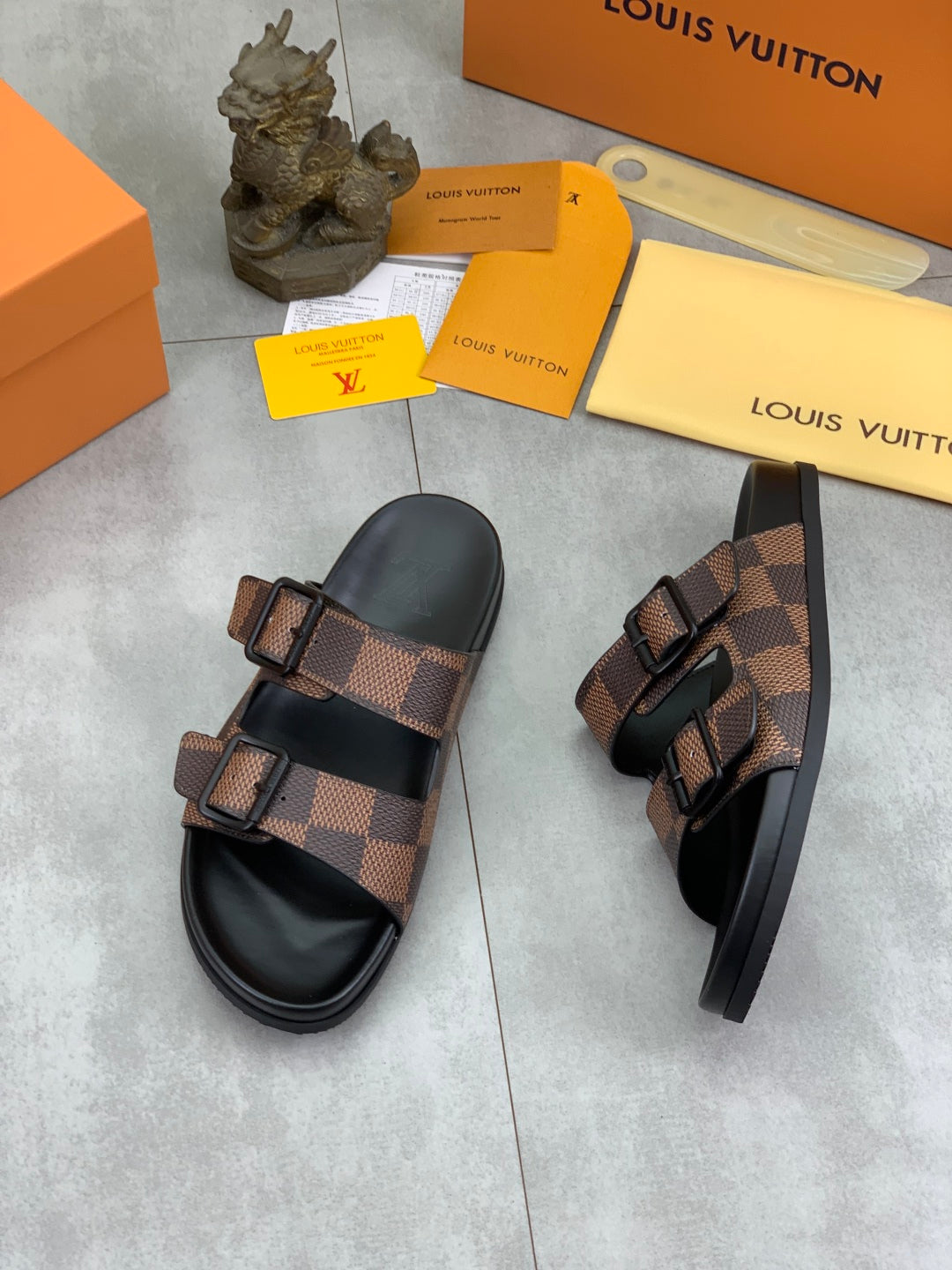 LuxluxHouse Best Quality Sandals Louis Vuitton