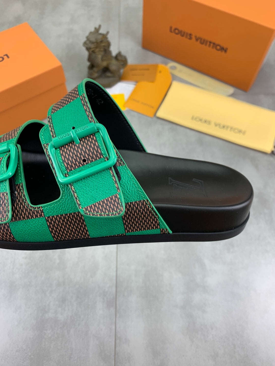 LuxluxHouse Best Quality Sandals Louis Vuitton