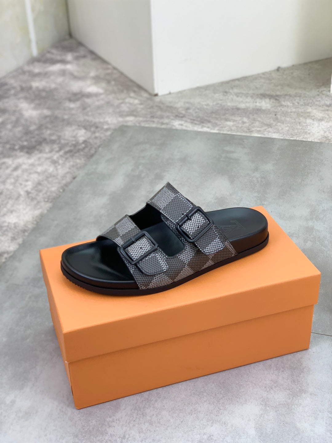 LuxluxHouse Best Quality Sandals Louis Vuitton