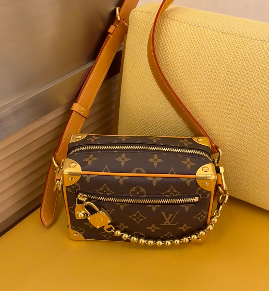 LuxluxHouse Best Quality Bags Louis Vuitton Men