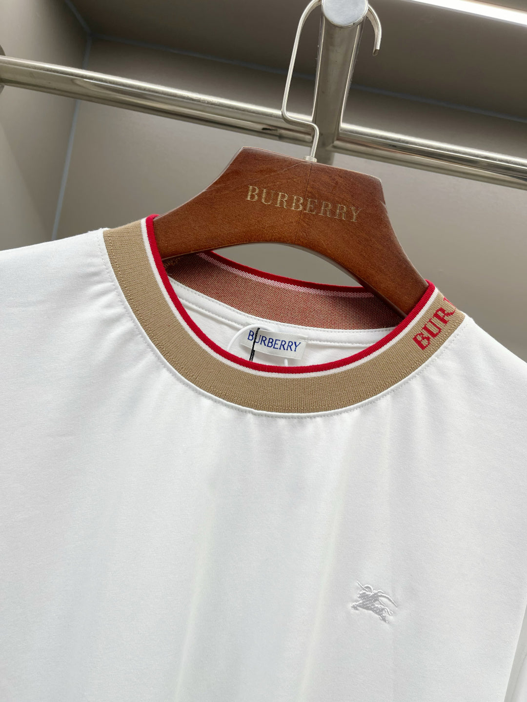 LuxluxHouse Best Quality Clothes Burberry T-shirt