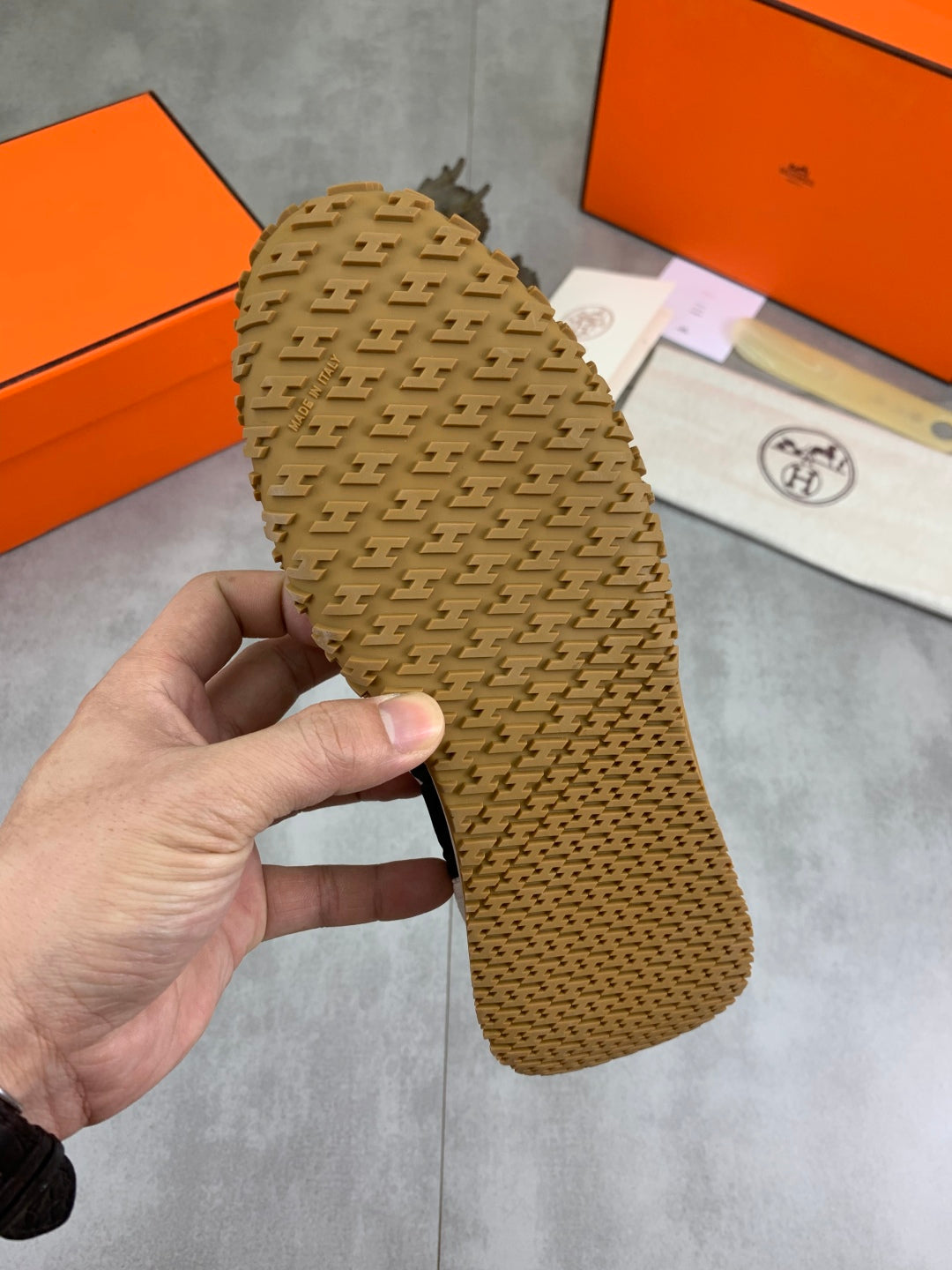 LuxluxHouse Best Quality Shoes Hermes