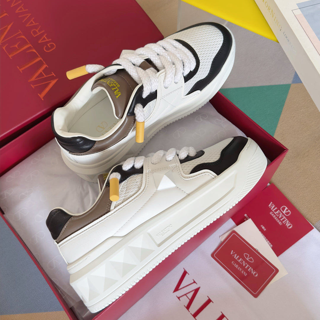 LuxluxHouse Best Quality Valentino Women Shoes