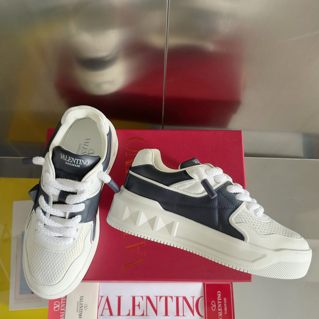 LuxluxHouse Best Quality Valentino Women Shoes