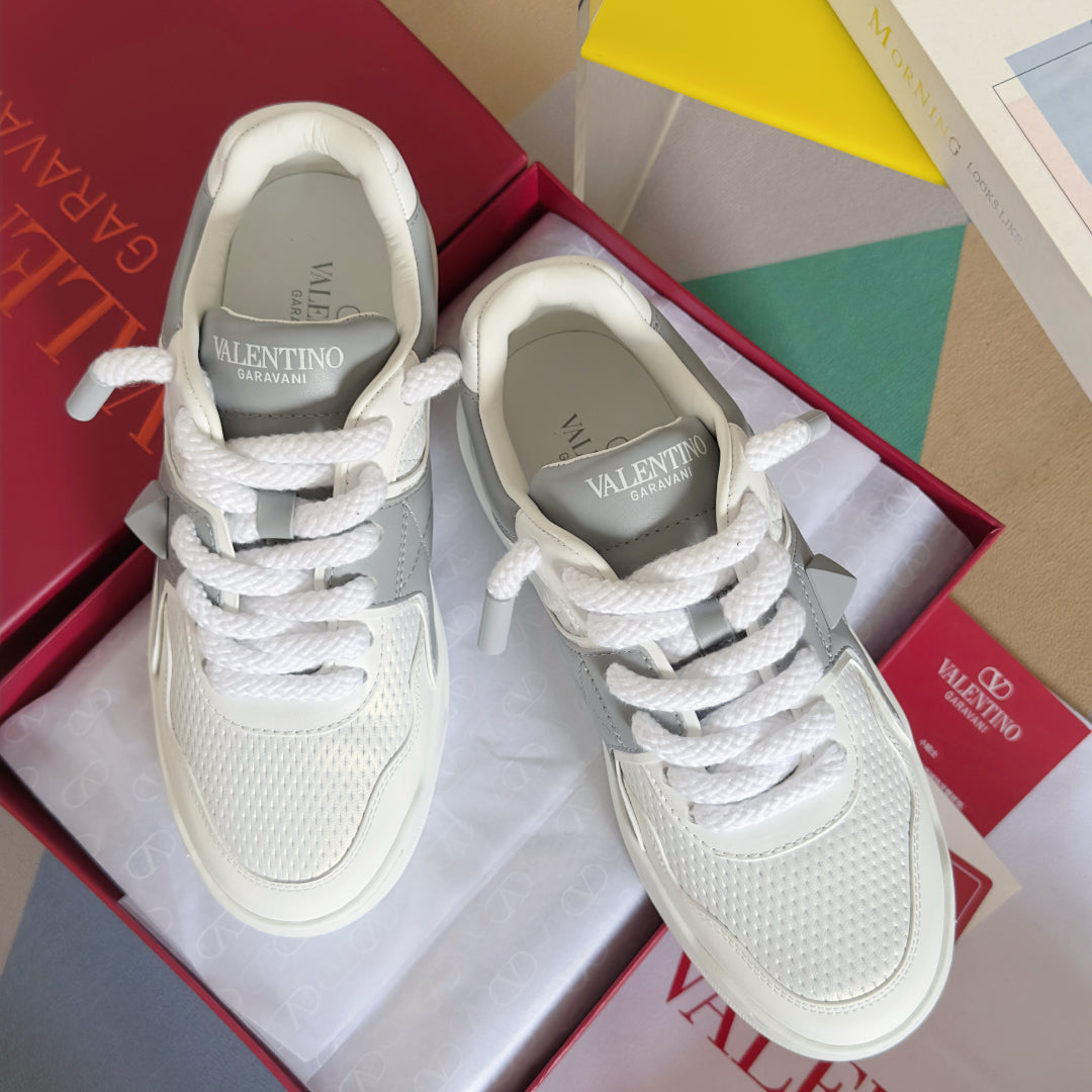LuxluxHouse Best Quality Valentino Women Shoes