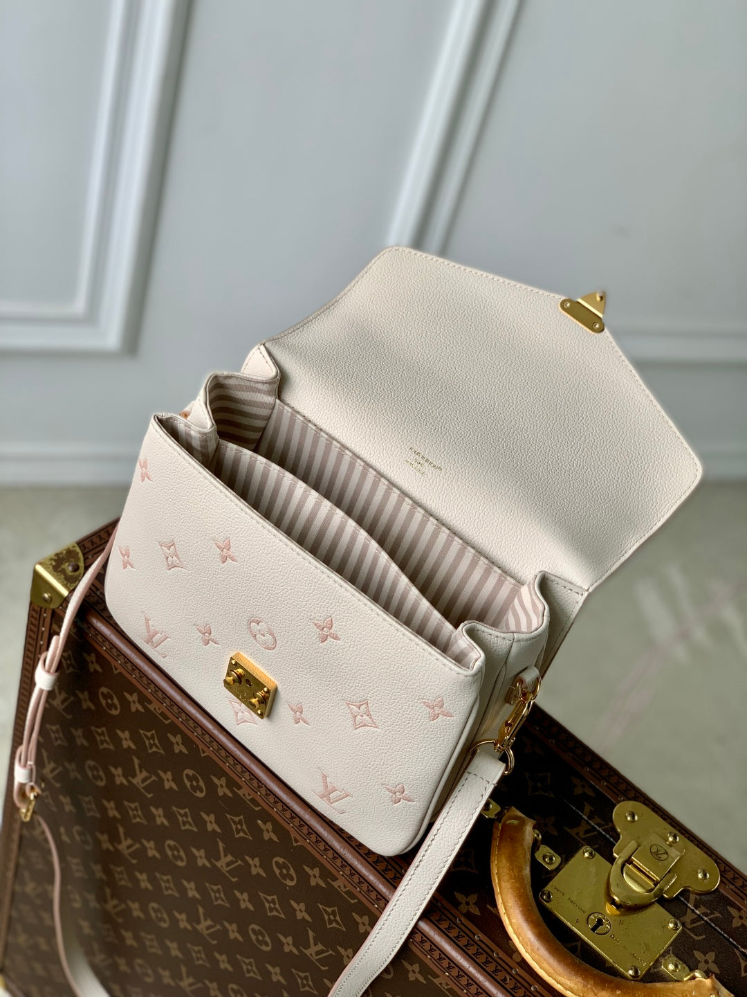 LuxluxHouse Best Quality Bags Louis Vuitton Women